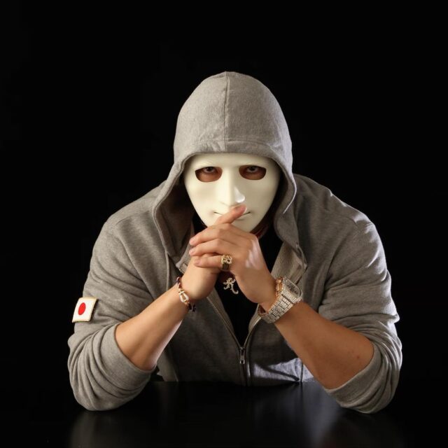 ラファエルの素顔や嫁の顔画像はある？本名や年齢などwiki風プロフィールも紹介！ 徒然なる回遊記